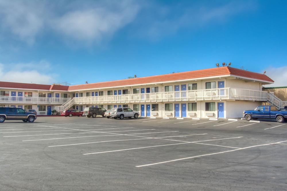Motel 6-Eureka, Ca Redwood Coast Exterior photo