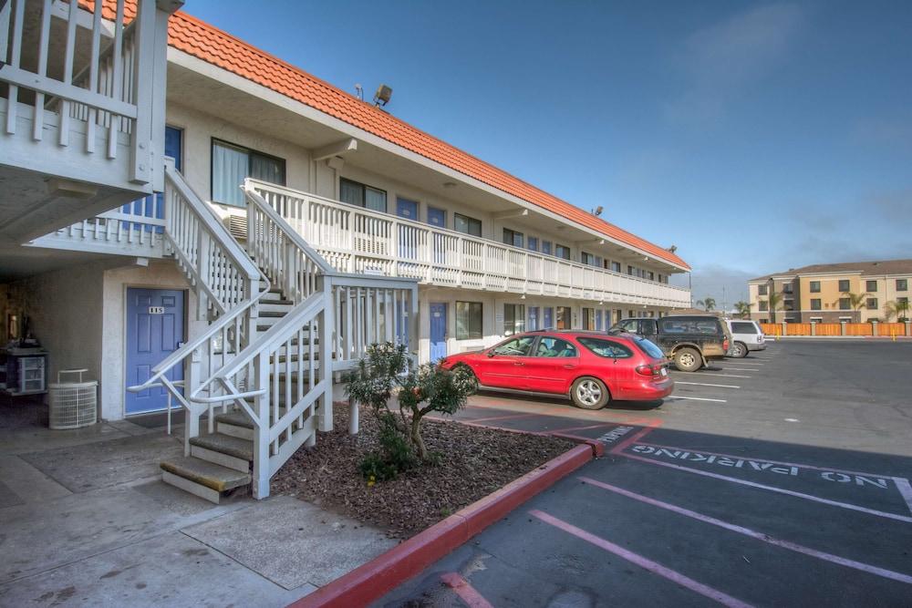 Motel 6-Eureka, Ca Redwood Coast Exterior photo